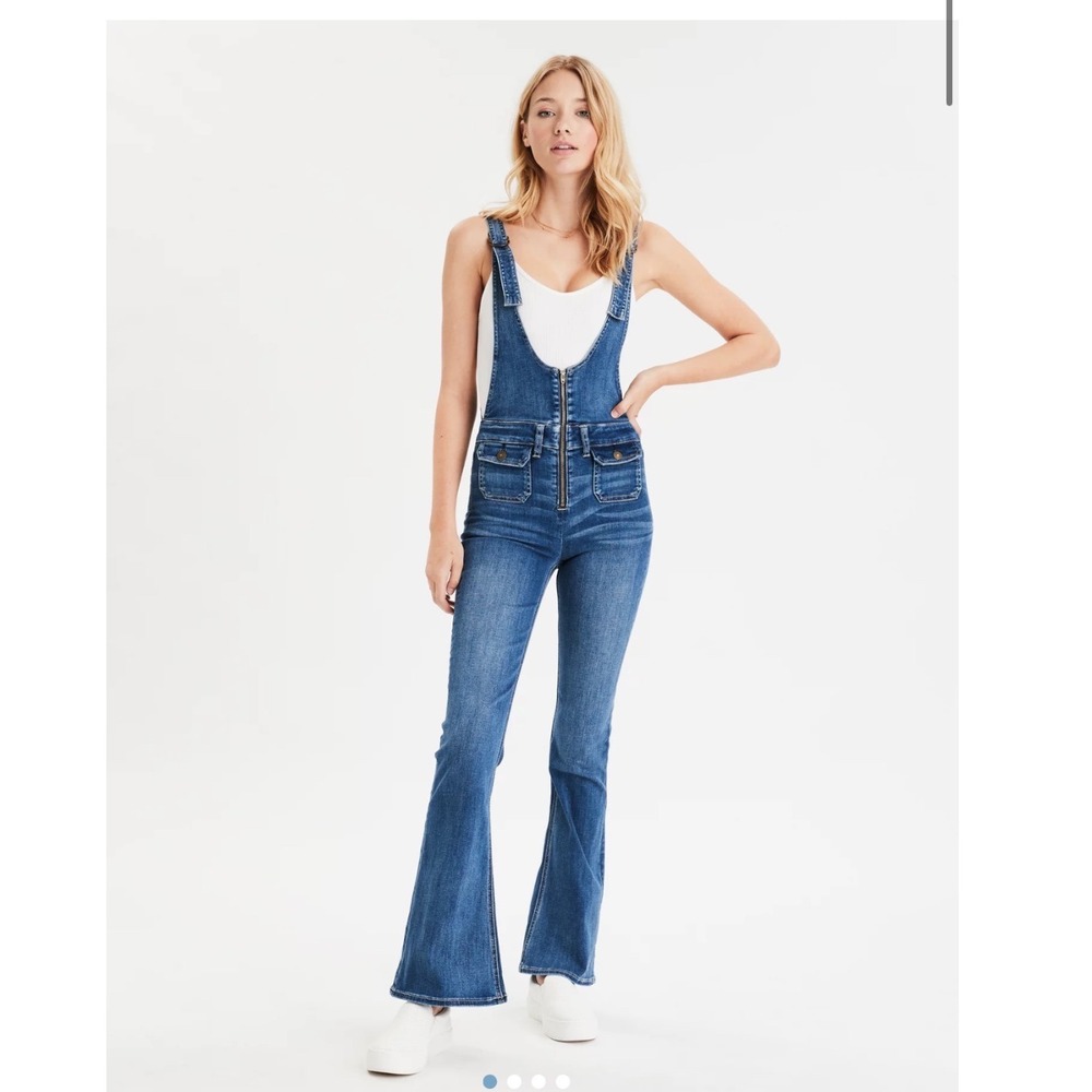 American Eagle Sz 4 Denim Overalls Zip Front Flare Leg Retro Western Boho